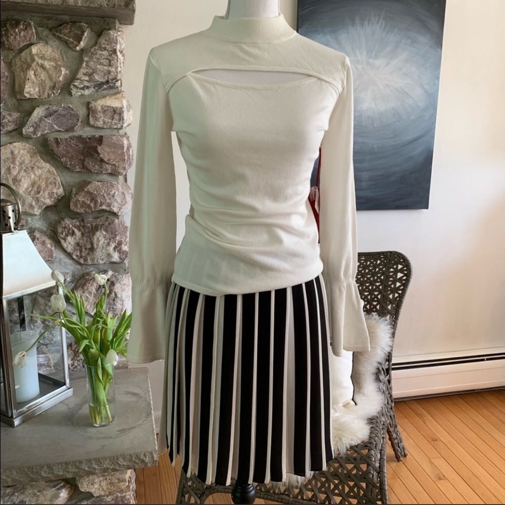 VINCE CAMUTO Pleated Skirt | White/Black | 10 NWOT - Picture 6 of 8